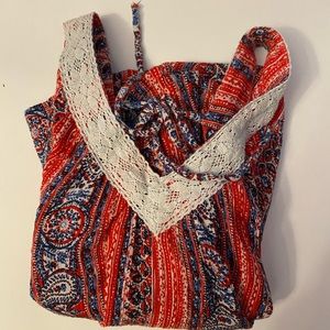 Hollister Flowy Top Size S